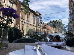 -Casa Nova