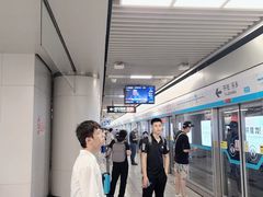 -新百广场(地铁站)