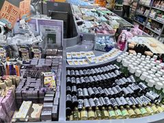 -嗨特购HitGoo(朝阳合生汇店2店)