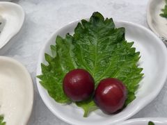 -雍容荟活帝王蟹活龙虾自助(苏宁旗舰店)