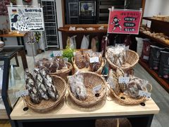 -HAVE A ROOM·有间质果(总店)