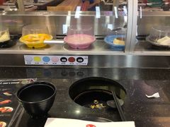-牛魔王时尚回转餐厅