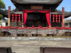 -鲁镇
