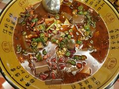 -鲁班小馆(政四街店)