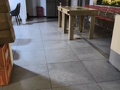 -毛辣果·贵州红酸汤牛肉火锅(西单店)