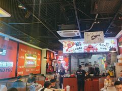 -一只虾·小龙虾·烧烤·肉蟹煲(同泰时代广场店)