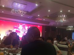 -金玫瑰商务会馆(新孔南路店)