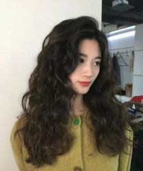 -丝语萱形象