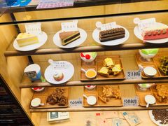 -猫的天空之城概念书店(杭州南宋御街店)