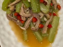 丝瓜猪肚-木柴豆腐·活海鲜·鲁菜(岚山路店)