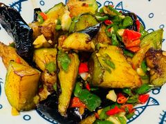 -笨豆腐居民楼菜馆•江西小炒(天津开发区店)