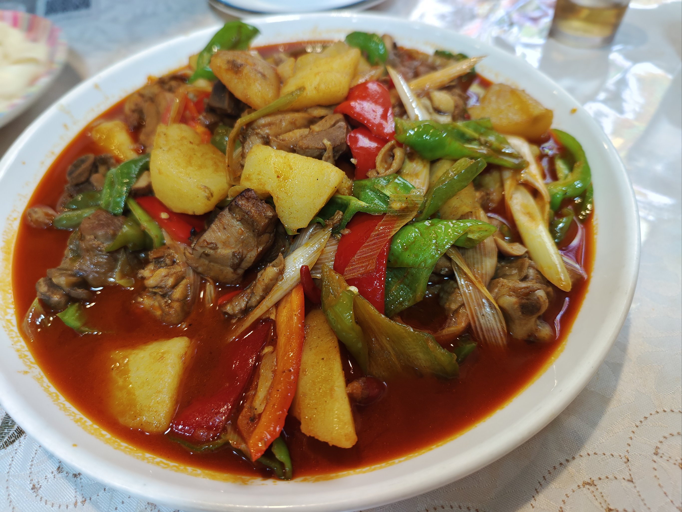 新疆美食大盘鸡的做法=暖暖的味道新疆大盘鸡的做法