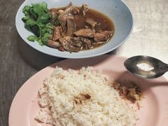-Kha Mu Charoensang(Silom)