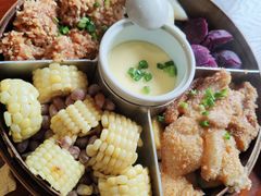 -黄桷树曹家私房菜(江与城店)