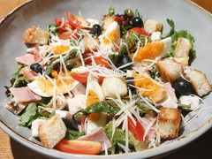 老教堂色拉-JINNS锦时 steak&pizza(浸信会礼拜堂旧址店)