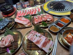 -首尔朴宝·炭火烤肉(五角场店)