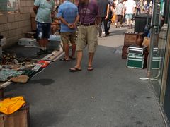 -云洲古玩城(大木桥路店)