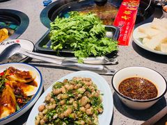 -山河屯铁锅炖(哈西站店)