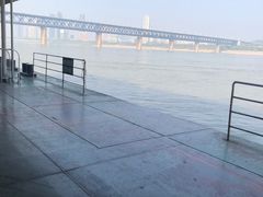 -武昌中华路码头(轮渡站)
