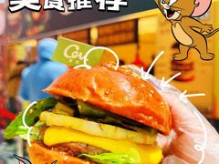 -虹桥艺术中心