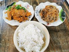 -丘艳豆花饭(国泰广场店)