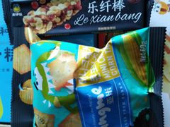 -来伊份1038(新村路三店)