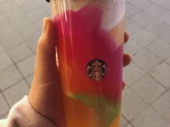 -星巴克(杭州银泰城西一店)