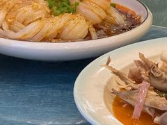 -乡村馕坑肉·烧烤·新疆菜·本地人更爱吃(阿勒泰首店)