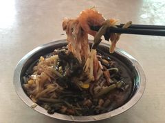 -灵山卢梅燕粉店