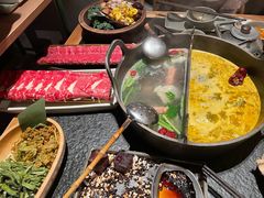-三出山火锅(南京万象天地店)