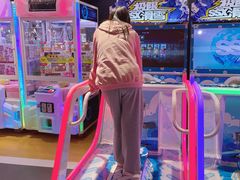 -爱玩嘉年华(龙湖杭州金沙天街店)