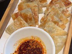 -鸽子侯·家宴·平价海鲜(市图书馆店)