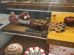 面包甜点陈列柜-DQ·蛋糕·冰淇淋(龙湖狮山天街店)