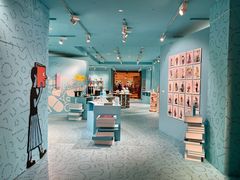 -乐蓬马歇百货公司(Rive Gauche)