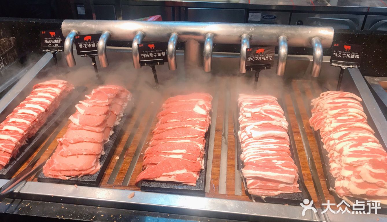 排队三小时就为了吃这顿自助烤肉[笑哭][笑哭][笑哭]