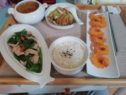 -东方爱堡国际月子会所·产后康复(兴化店)
