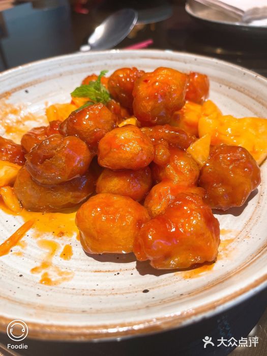 青年公社烤鸭(宝杨宝龙广场店)菠萝咕咾肉图片