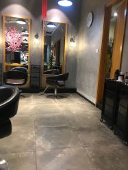 -时尚殿堂明星门店