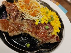 -豪客来牛排(空港华联店)