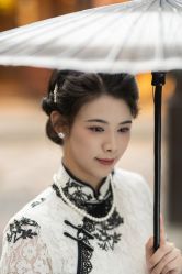 -城南旧影 旗袍全家福摄影写真体验馆