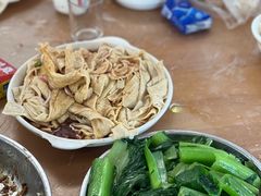 -满記土窑烧鷄波浪山莊