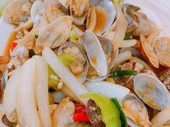 -覃记海鲜美食餐厅