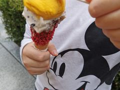 -VENCHI 闻绮(上海佛罗伦萨小镇店)