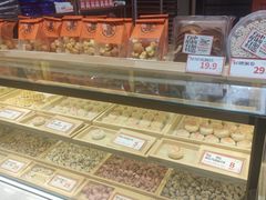 面包甜点陈列柜-喜計局·饼行(万象汇店)