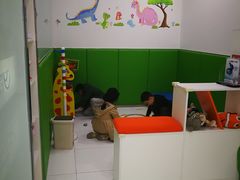 -岳辰齿科(浦东长泰店)