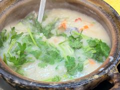 -黄兴记潮汕砂锅粥