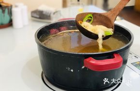 Braised Bird's Nest with Chicken