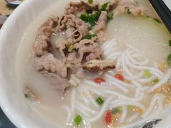 -凯峰鱼汤米线(金利達店)