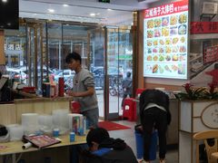 大堂-江城燕子大排档(江汉路步行街店)