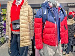 -王府井奥莱临潼小镇(临潼店)